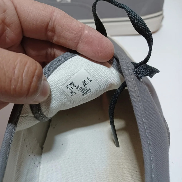 Vans Solid Gray Classic White Sole Lace Up Shoes Men Size 11 TC6D (202 Box 24) - Picture 9 of 9